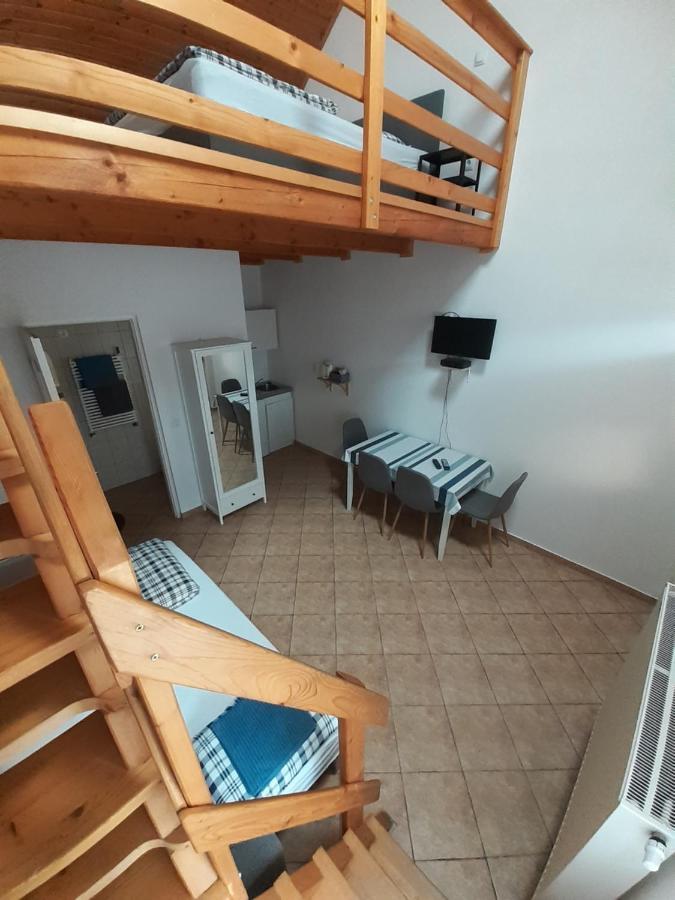 Appartamento Polonia Apartman Egerszalók Esterno foto